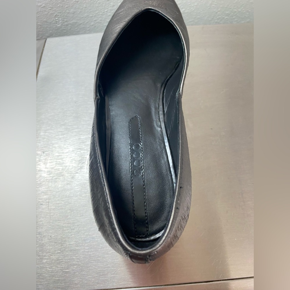 ECCO ..Elegant Black Women's Flats - Picture 6 of 16